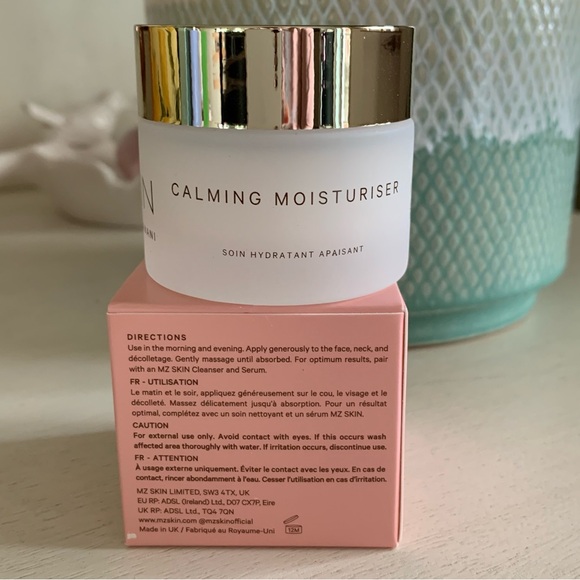 MZ Skin Calming Moisturizer for SENSITIVE AND REDNESS PRONE SKIN - Picture 3 of 9